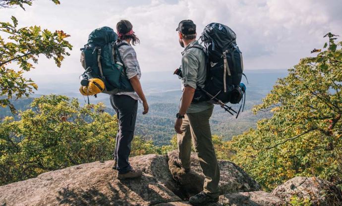 Jalan-Jalan Irit Tapi Berkesan, Ini Strategi Nyata Backpacking Jawa Tengah Hemat untuk Kamu